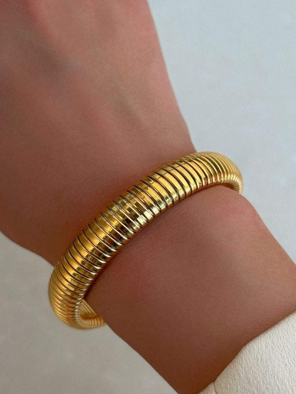 Wholesale 18k Real Gold Electroplated Titanium Steel Stretch Polished Bracelet Fashion