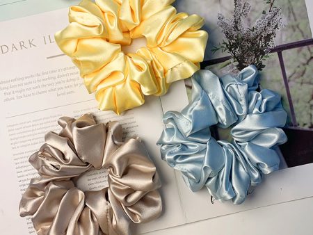 Wholesale Vintage Large Velvet Ruffled Hair Scrunchies For Cheap