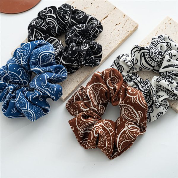 Wholesale Fabric Black and White Large Intestine Scrunchie For Sale